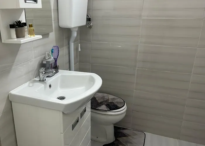 Miris Prirode بيت للعطل *